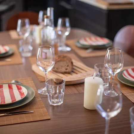 Gascon - Maison De 4 étoiles Avec Piscine Et Vue Proche De Lectoure Hébergement de vacances Marsolan