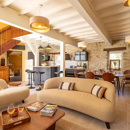 Holiday home Gascon - Maison De 4 Etoiles Avec Piscine Et Vue Proche De Lectoure *
